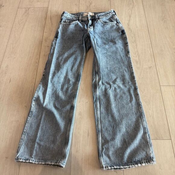 Hollister Denim - Hollister women’s low rise baggy jeans 00